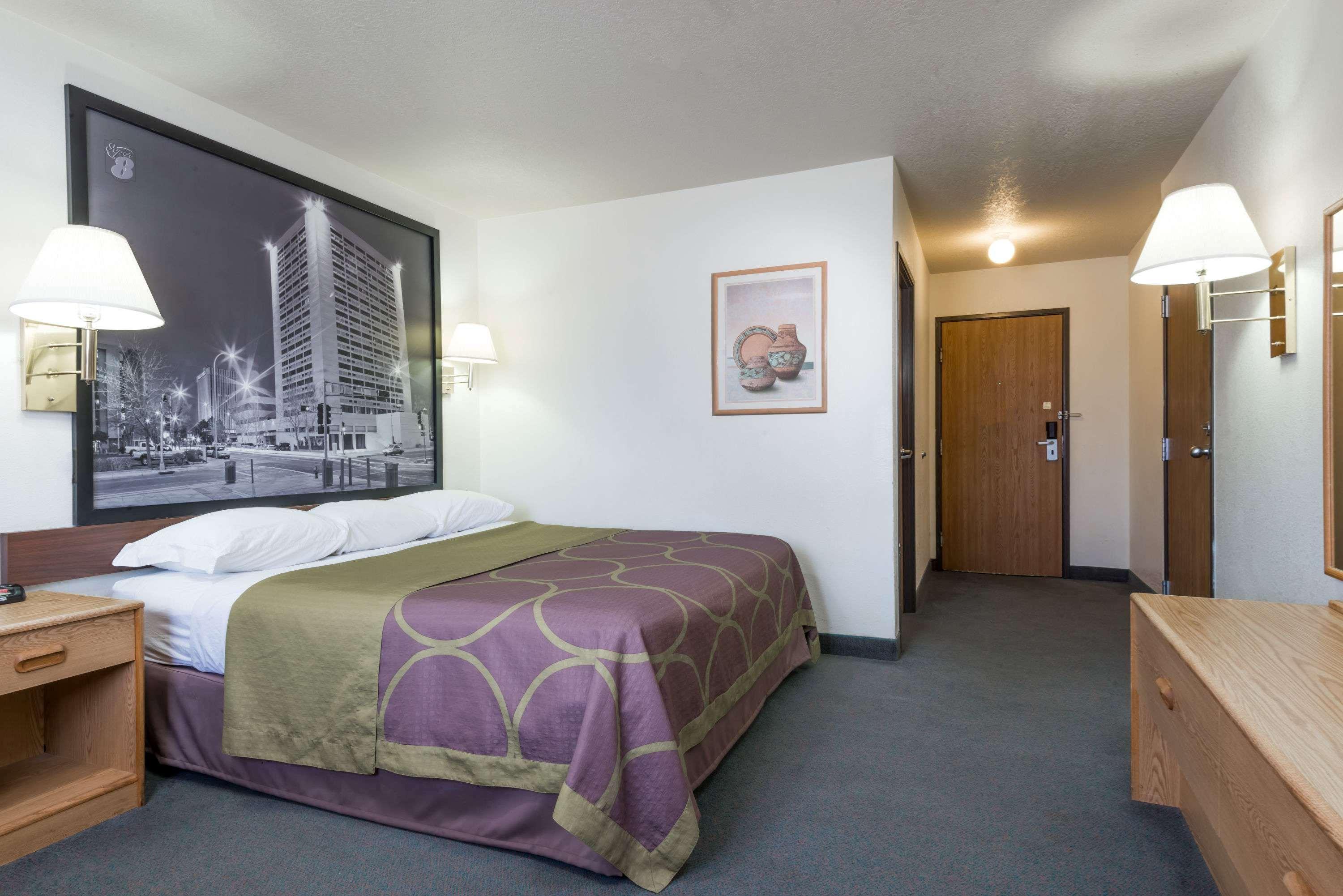 Hotel Super 8 By Wyndham Bernalillo Exteriér fotografie