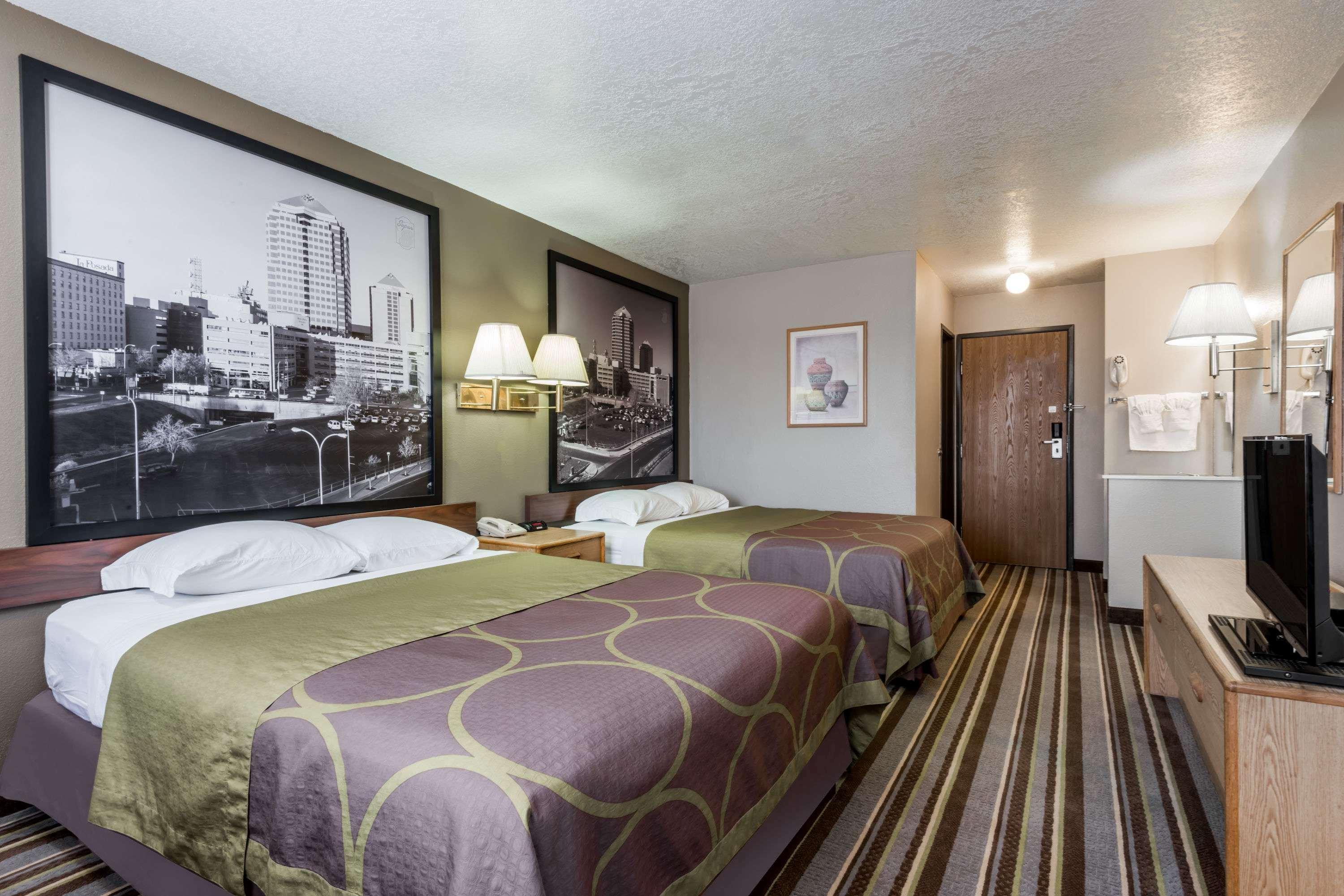 Hotel Super 8 By Wyndham Bernalillo Exteriér fotografie