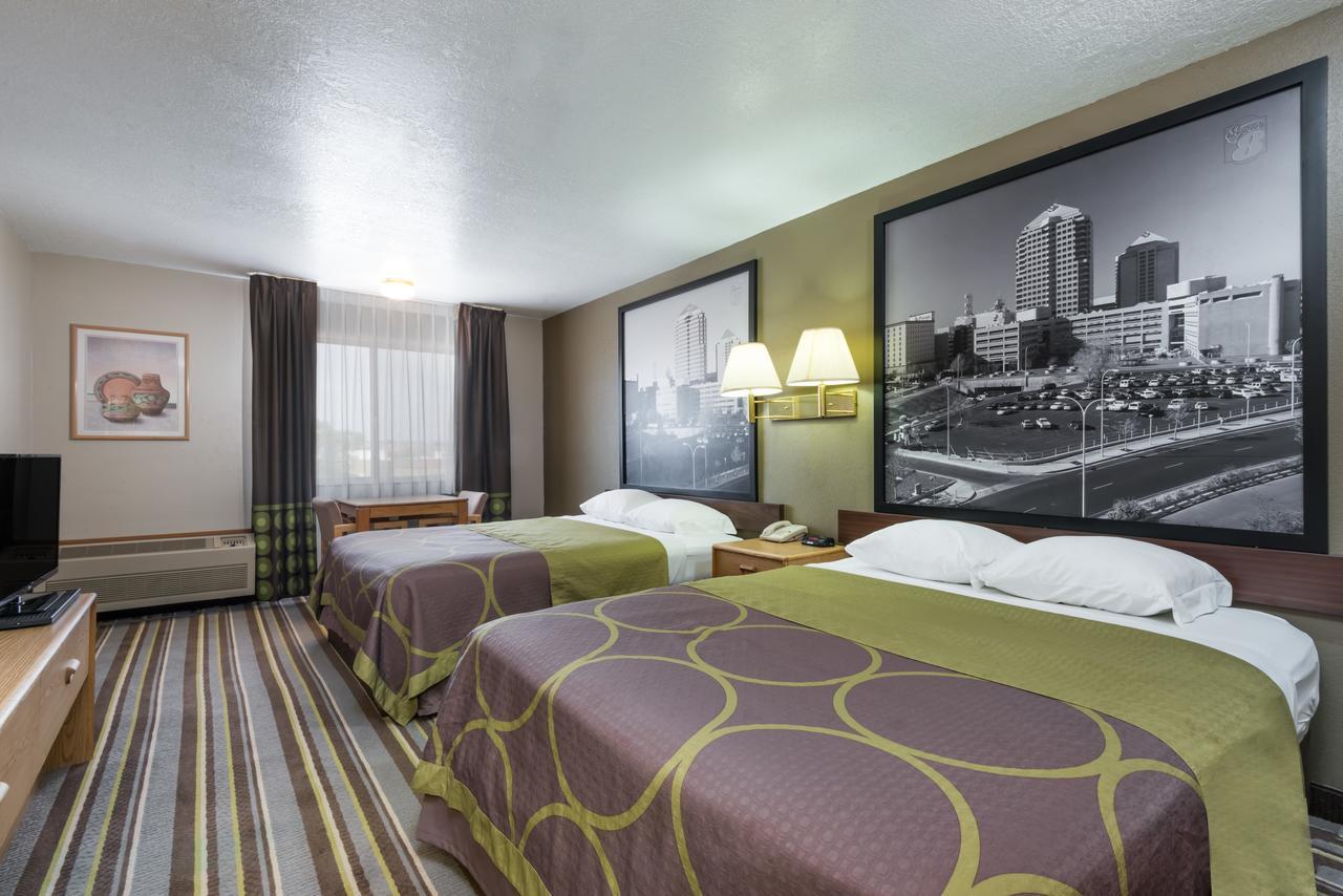 Hotel Super 8 By Wyndham Bernalillo Exteriér fotografie