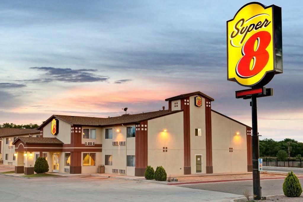 Hotel Super 8 By Wyndham Bernalillo Exteriér fotografie
